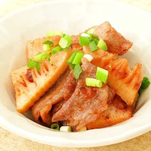 「豚肉とたけのこのピリ辛炒め」のレシピ動画