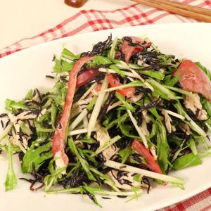 「鶏ささみとひじきのサラダ」のレシピ動画