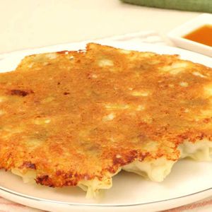 「羽根つき餃子」のレシピ動画