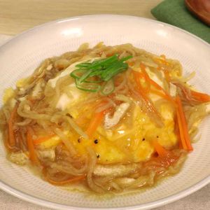 「和風あんかけオムライス」のレシピ動画