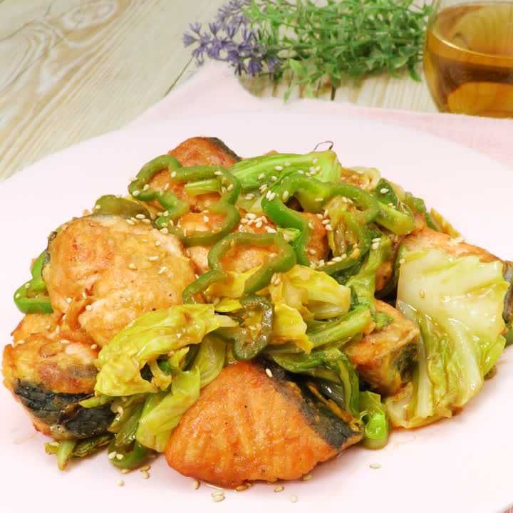 鮭ピカタのみそケチャップソテー