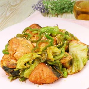 「鮭ピカタのみそケチャップソテー」のレシピ動画