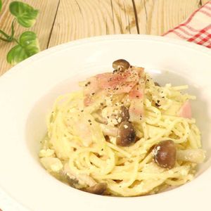 「豆腐でカルボナーラ風パスタ」のレシピ動画