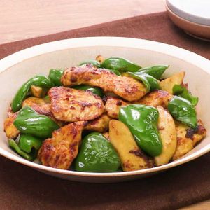 鶏むねとエリンギのカレーマヨ炒め