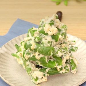 「いんげんの濃厚チーズ白和え」のレシピ動画