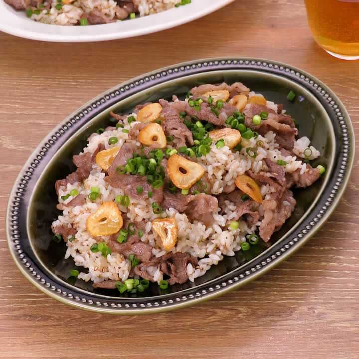 【チャーハン以外の炒めご飯】アレンジいろいろ！人気レシピ14選