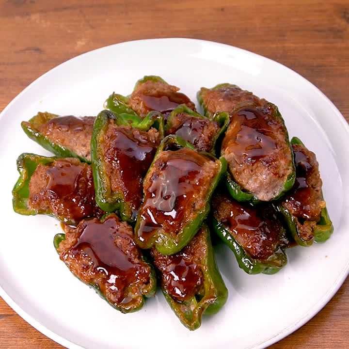 いろんな味付けで！「ピーマンの肉詰め」人気レシピ17選