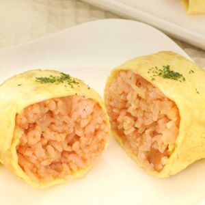 「オムライスおにぎり」のレシピ動画