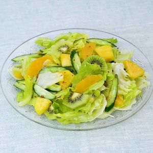 「彩りフルーツサラダ」のレシピ動画