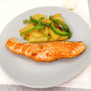 「鮭のわさび醤油焼き」のレシピ動画