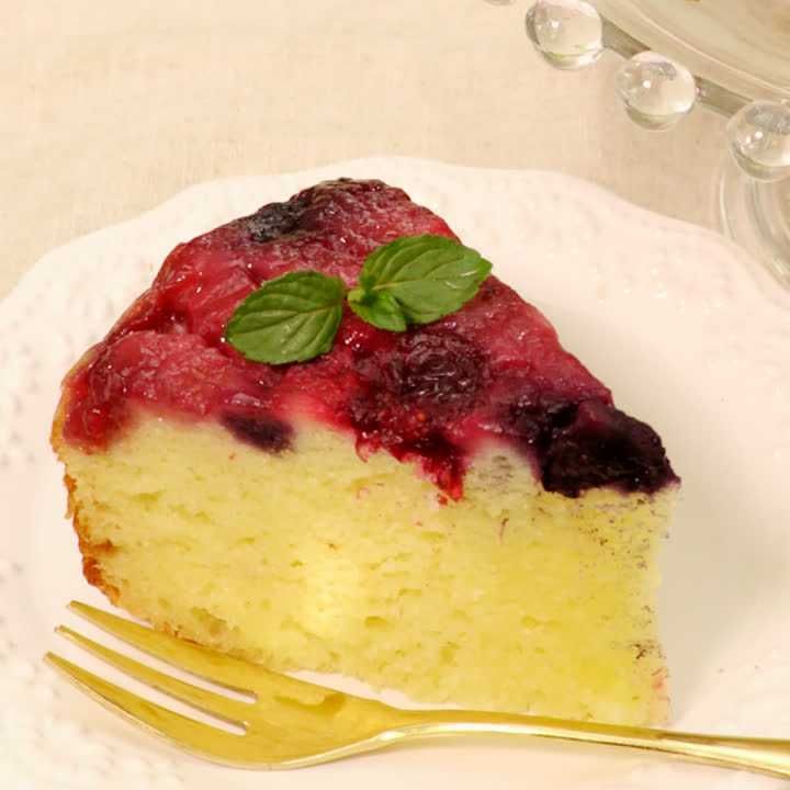 ミックスベリーケーキ