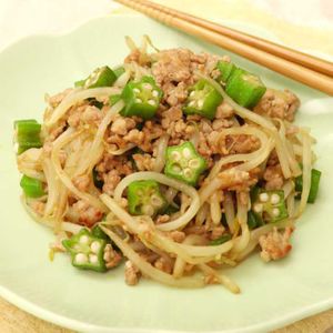 「オクラもやし麻婆」のレシピ動画