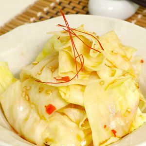ピリ辛やみつきキャベツ