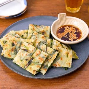 ニラとチーズのチヂミ