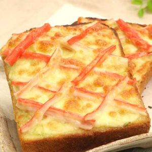 「カニかまぼこのわさびチーズトースト」のレシピ動画
