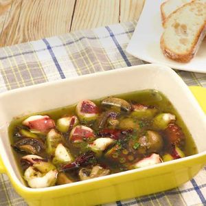 「たこのアヒージョ」のレシピ動画