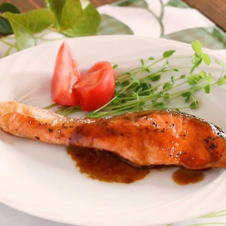 鮭のムニエル