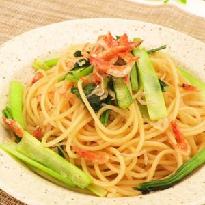 「小松菜とじゃこの和風パスタ」のレシピ動画