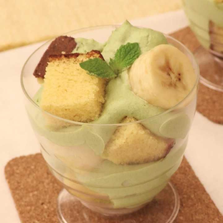 抹茶とバナナのトライフル
