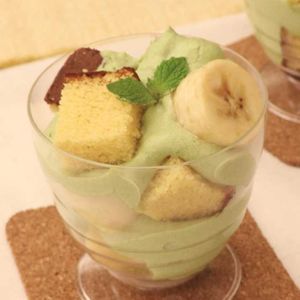 抹茶とバナナのトライフル