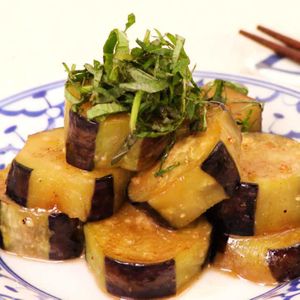「なすの甘辛バター焼き」のレシピ動画