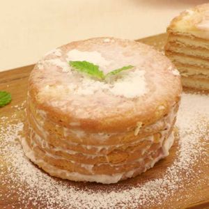 「ビスケットケーキ」のレシピ動画