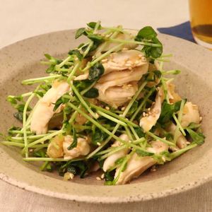 「ささみと豆苗のおろしあえ」のレシピ動画