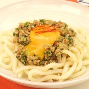 「汁なし担々うどん」のレシピ動画