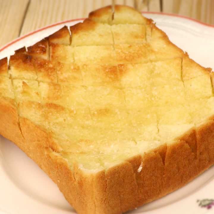はちみつ塩トースト