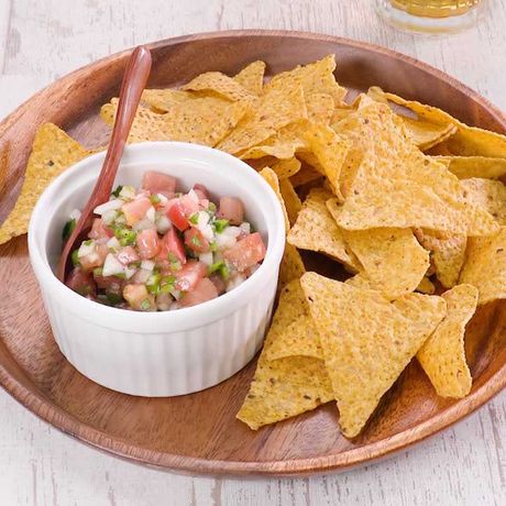 夏にぴったりメキシカン 自家製サルサソースのレシピ動画 作り方 Delish Kitchen