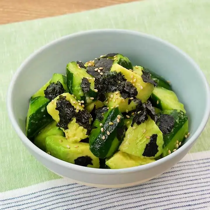 きゅうりとアボカドの塩レモンだれ