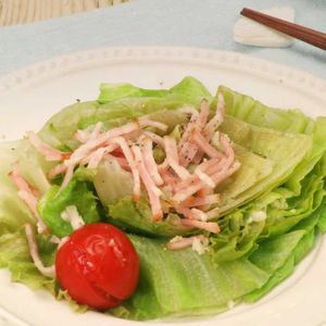 丸ごとレタスのレンジ蒸し