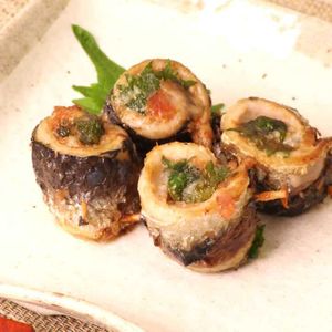 イワシの大葉梅肉巻き