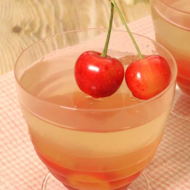 さくらんぼゼリー
