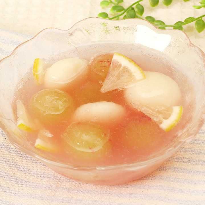 ぶどうと白玉のポンチ