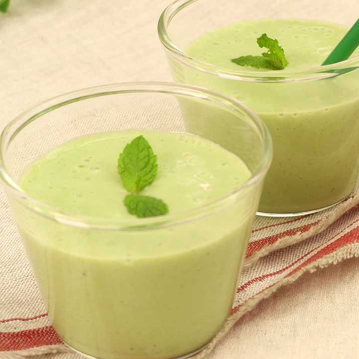 豆苗グリーンスムージー