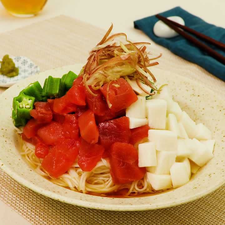 マグロと長芋のネバネバそうめん