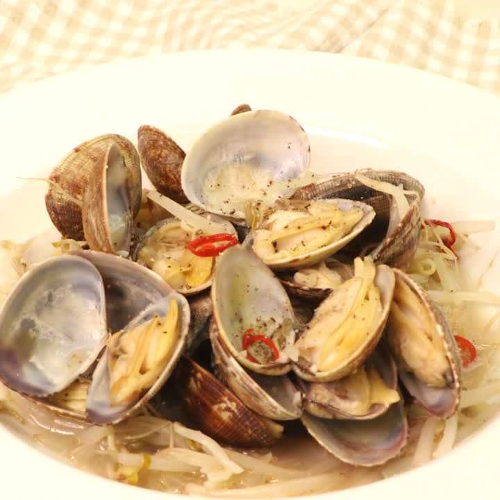 もやしとあさりの酒蒸し