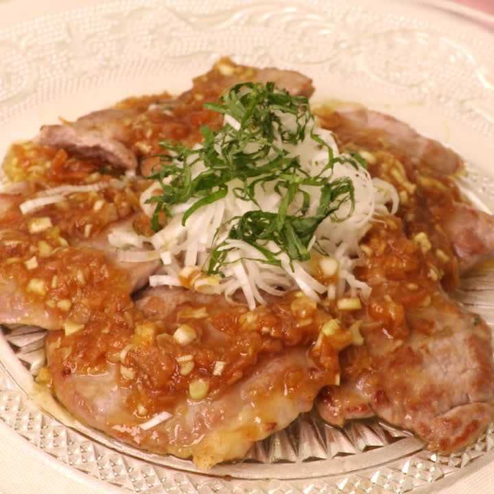 豚ヒレのソテー梅ソースがけ