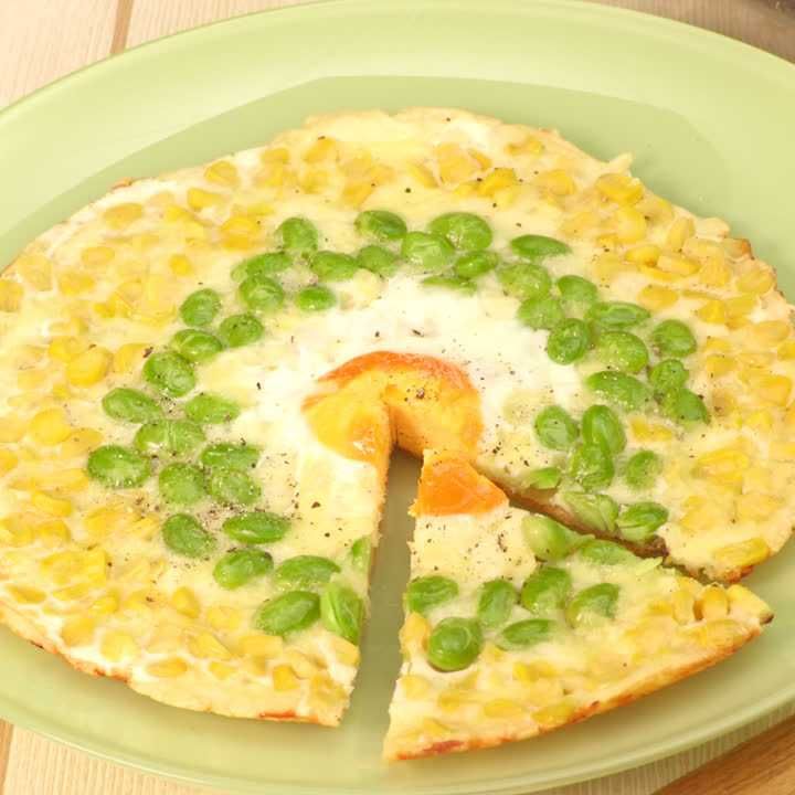 枝豆とコーンのチーズピザ