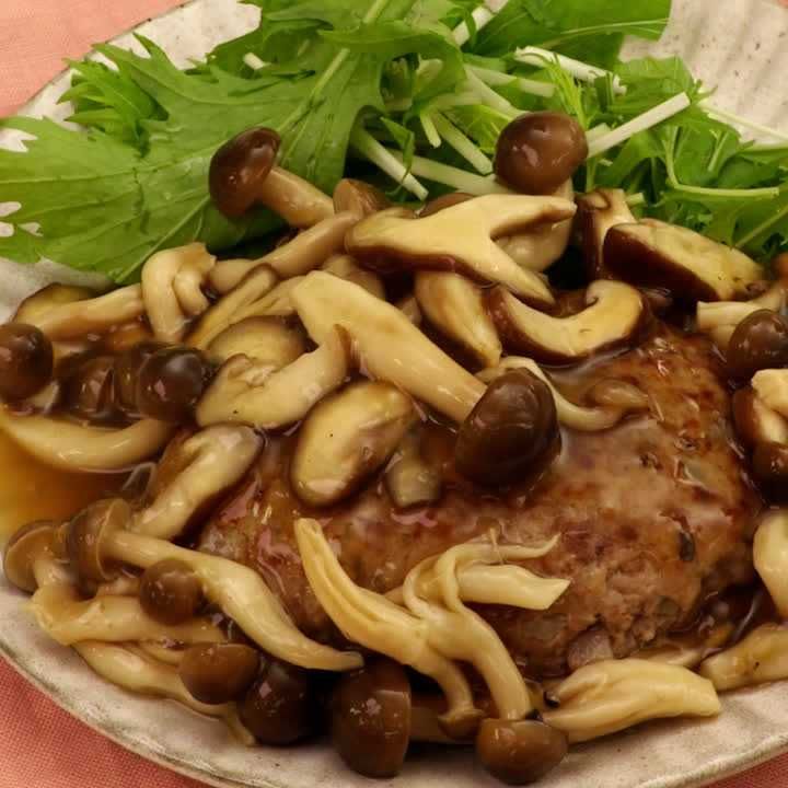 きのこたっぷりあんかけハンバーグ