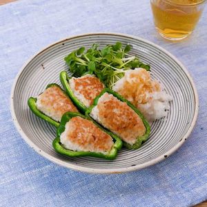 豆腐入りピーマンの肉詰め