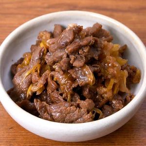 「牛肉と玉ねぎのしぐれ煮」のレシピ動画