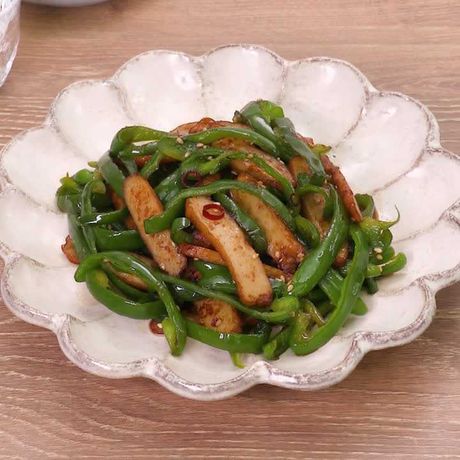 ご飯によく合う さつま揚げとピーマンのきんぴらのレシピ動画 作り方 Delish Kitchen