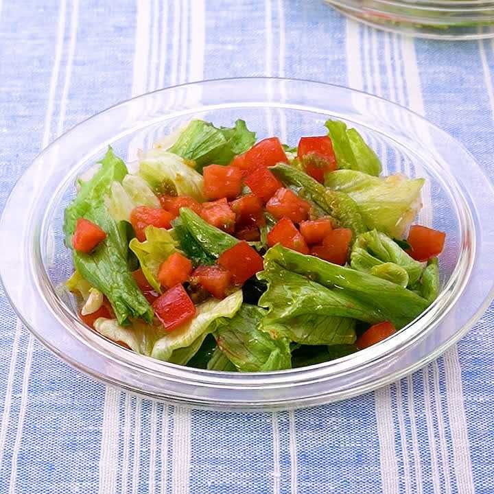 レタスとトマトの柚子胡椒サラダ