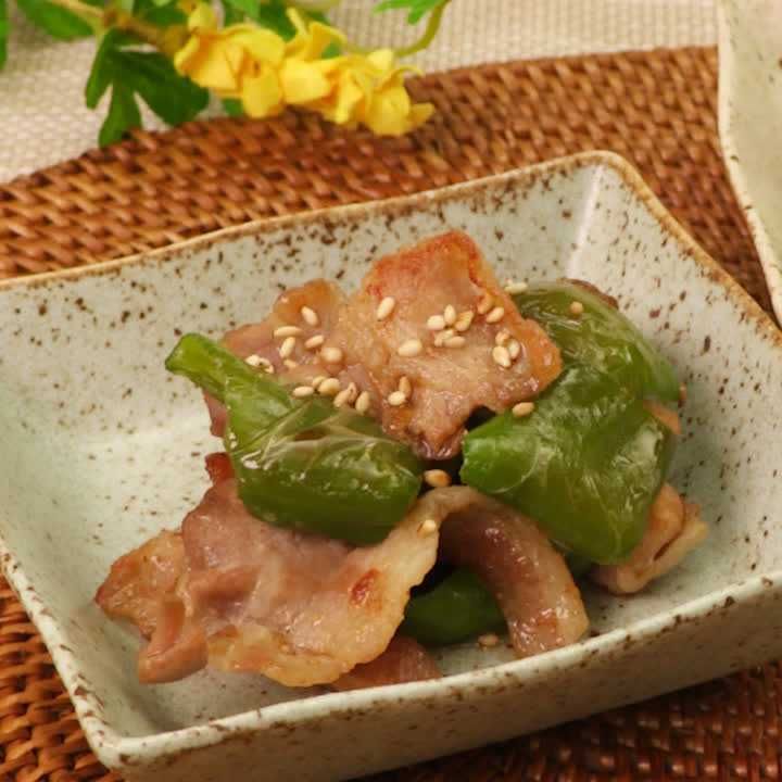 ピーマンと豚バラのゆず胡椒炒め