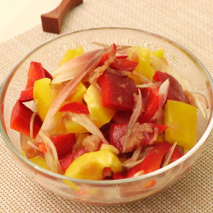 パプリカの梅ピクルス