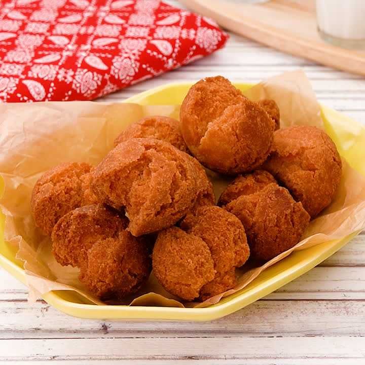 サクッとおいしい！ サーターアンダギーのレシピ動画・作り方 | デ