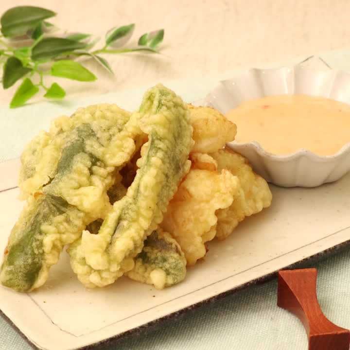 イカとピーマンの天ぷら チリマヨ添え