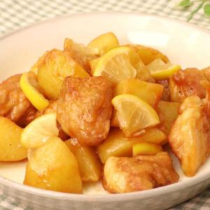鶏肉のレモン煮